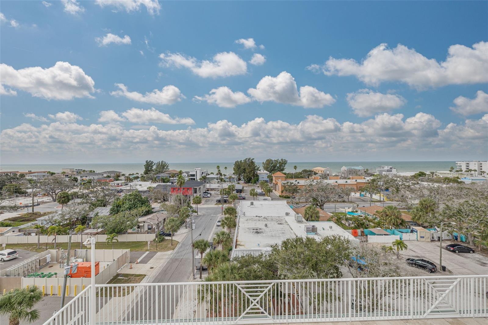 HARBOURSIDE AT MARKER 33 VACATION CONDO - Residential