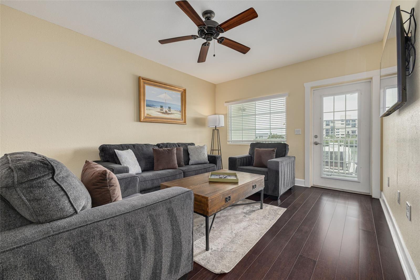 HARBOURSIDE AT MARKER 33 VACATION CONDO - Residential