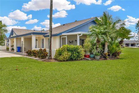 1322 NEW BEDFORD DRIVE SUN CITY CENTER FL 33573