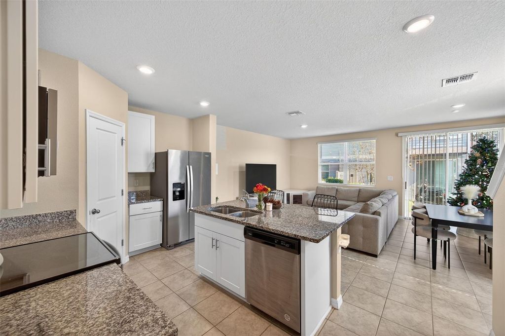 Photo of 2761 Emory Sound Place, Brandon, FL 33510 (MLS # TB8452632)