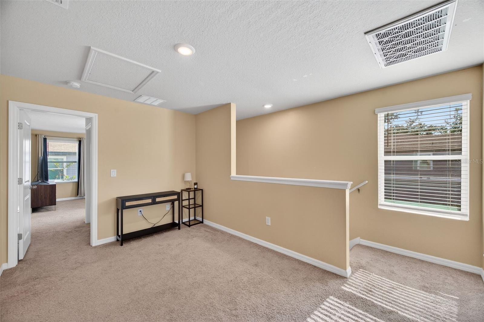 PRESTON OAKS TWNHMS - Residential