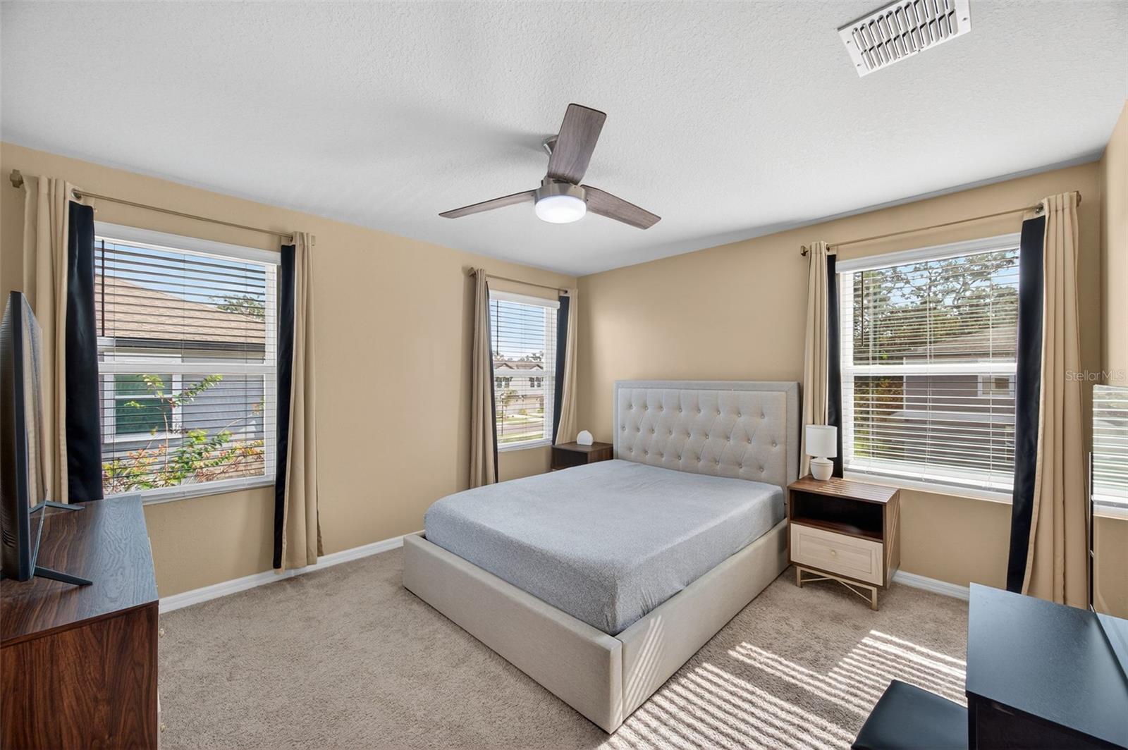 PRESTON OAKS TWNHMS - Residential