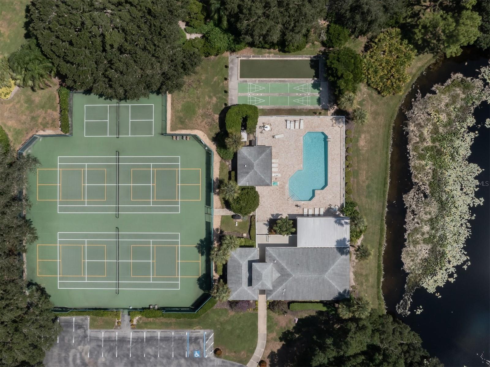 WATERSIDE VILLAGE - Residential