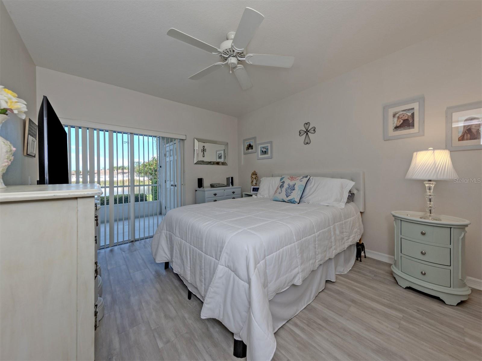 WATERSIDE VILLAGE - Residential