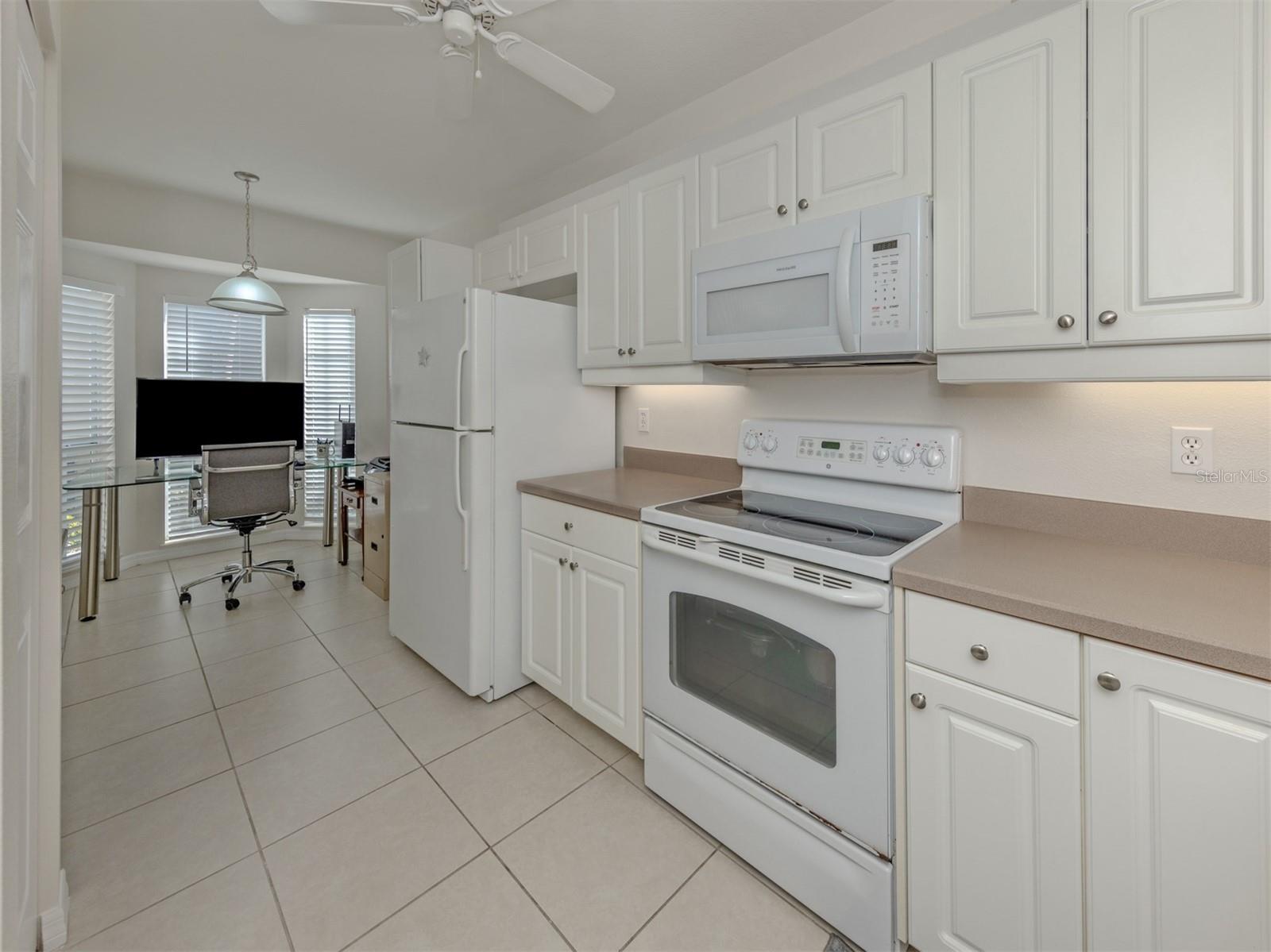 WATERSIDE VILLAGE - Residential