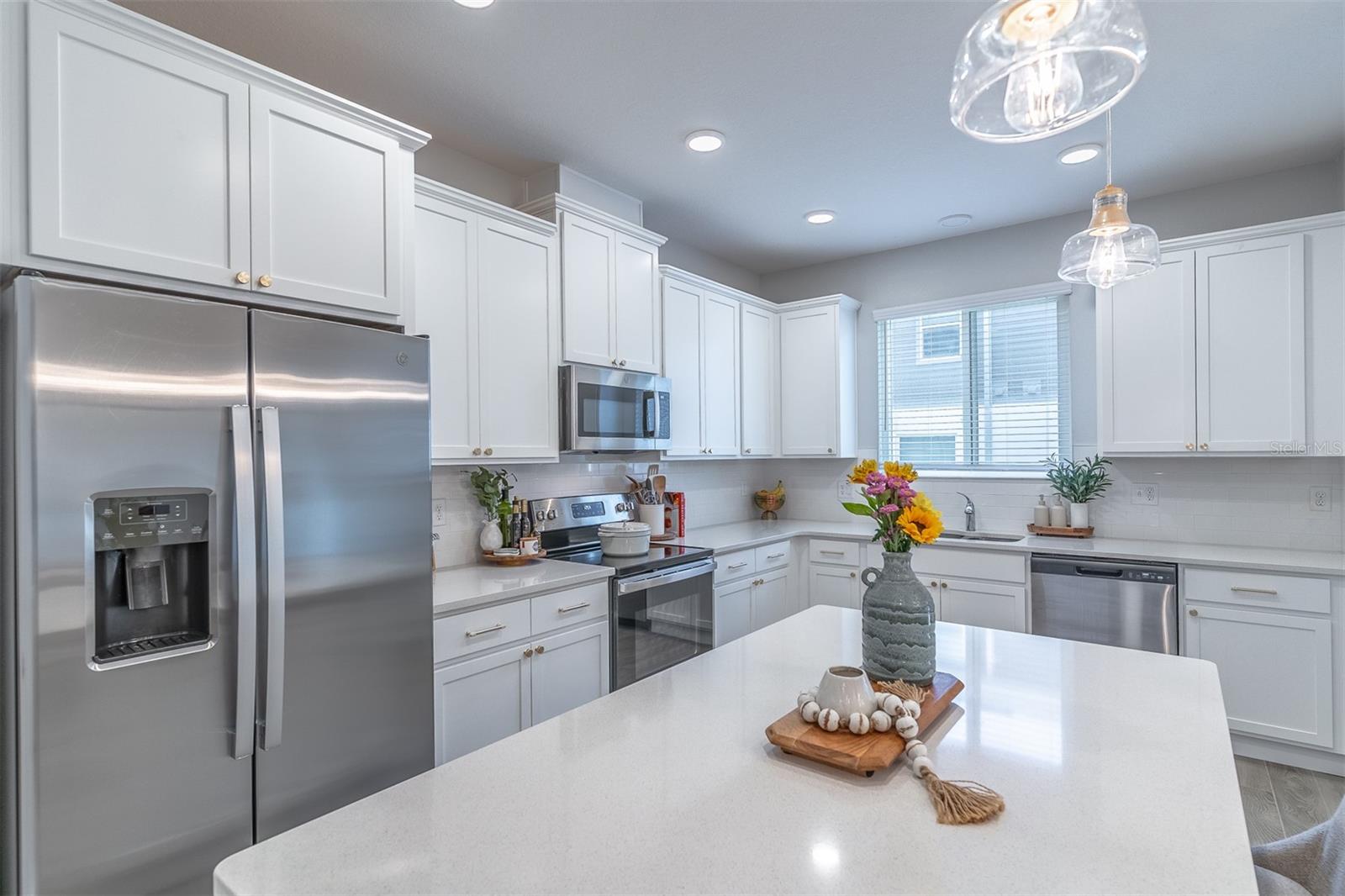 TOWNS AT TUSKAWILLA COMMONS - Residential