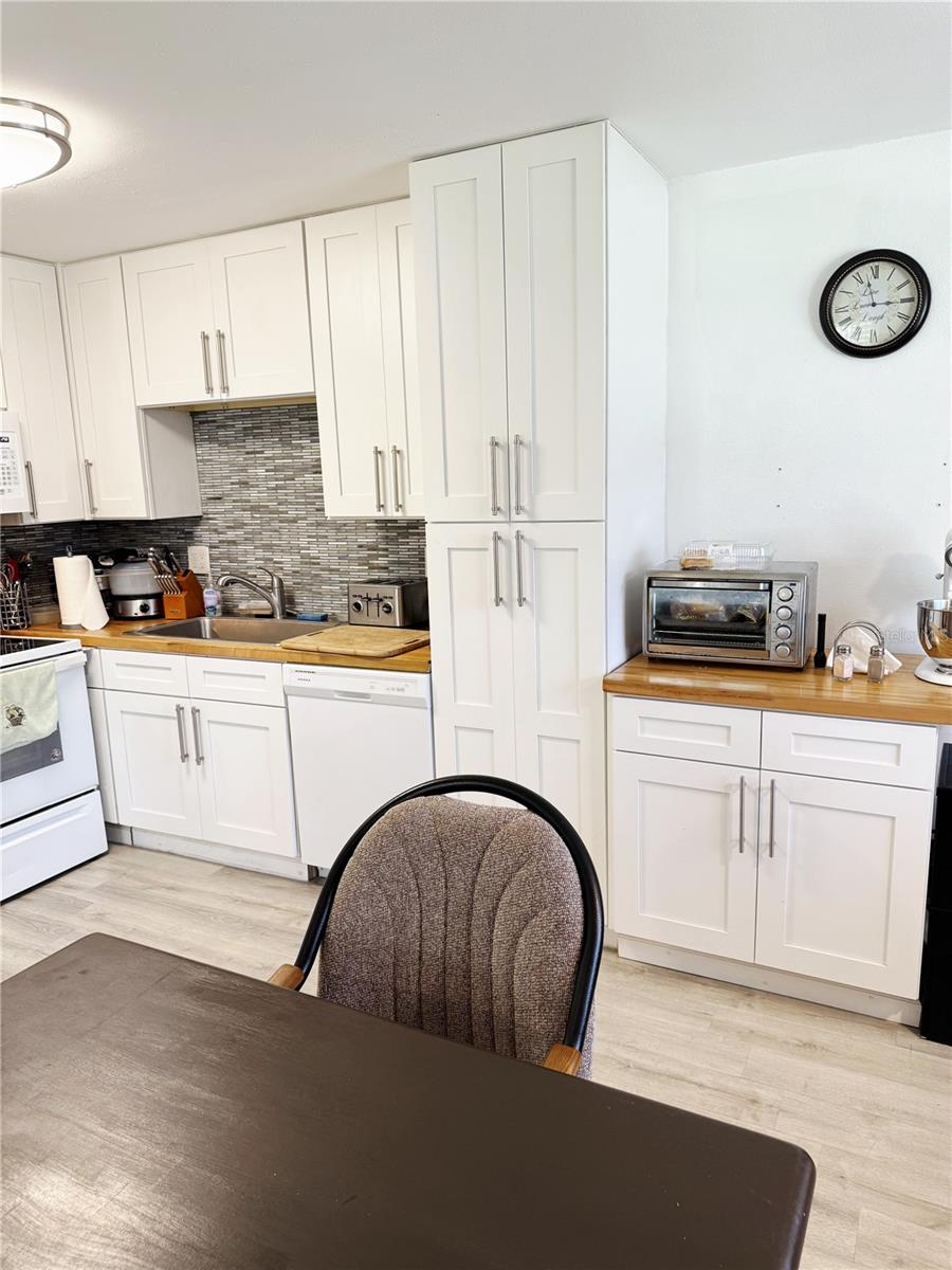 BEDFORD J CONDO - Residential