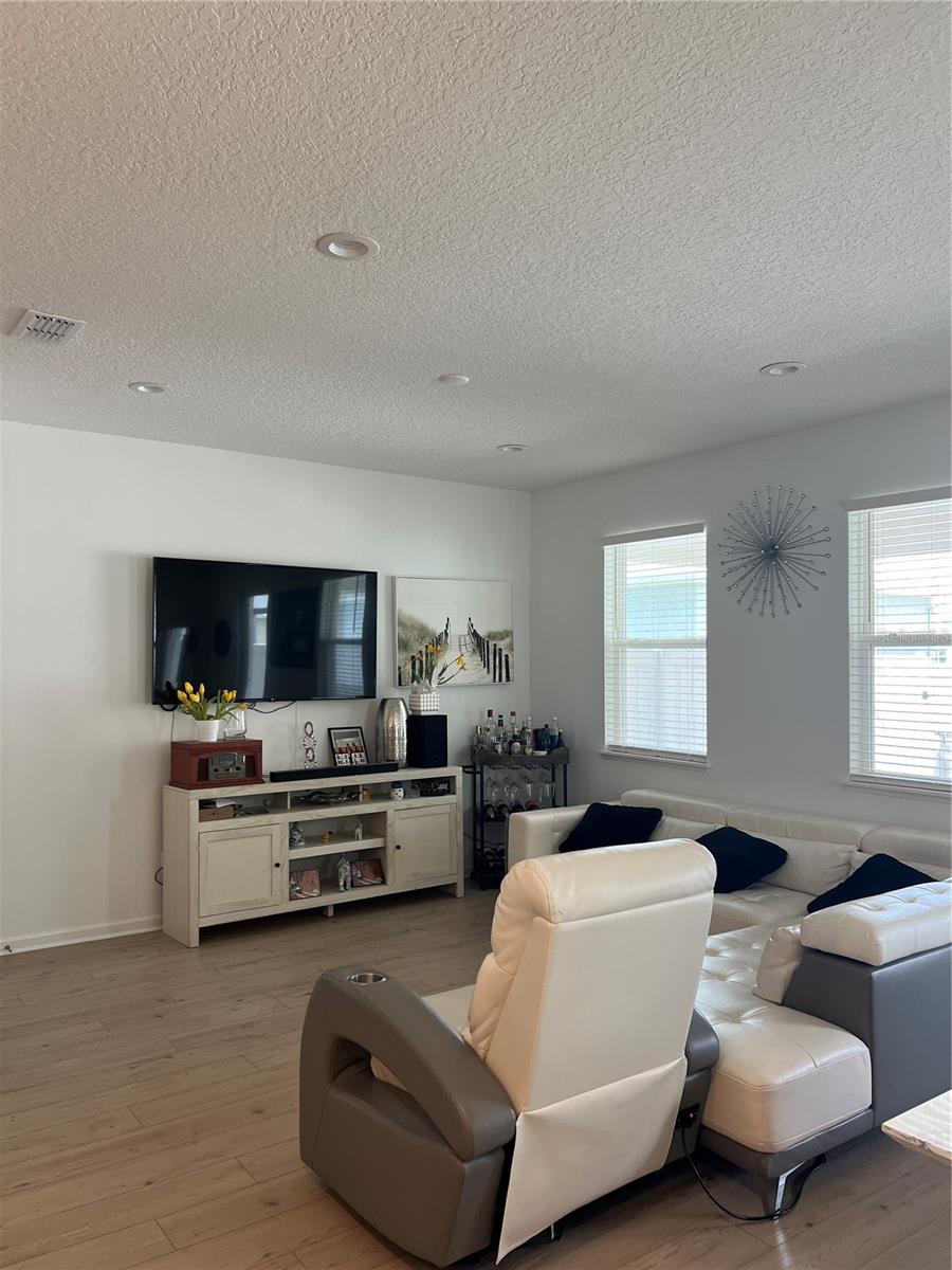 BRONSON PEAK PH 1B - Residential