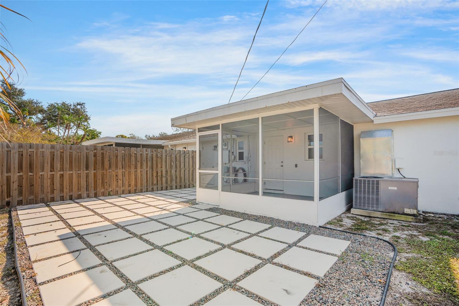 PHILLIPPI GARDENS - Residential Income