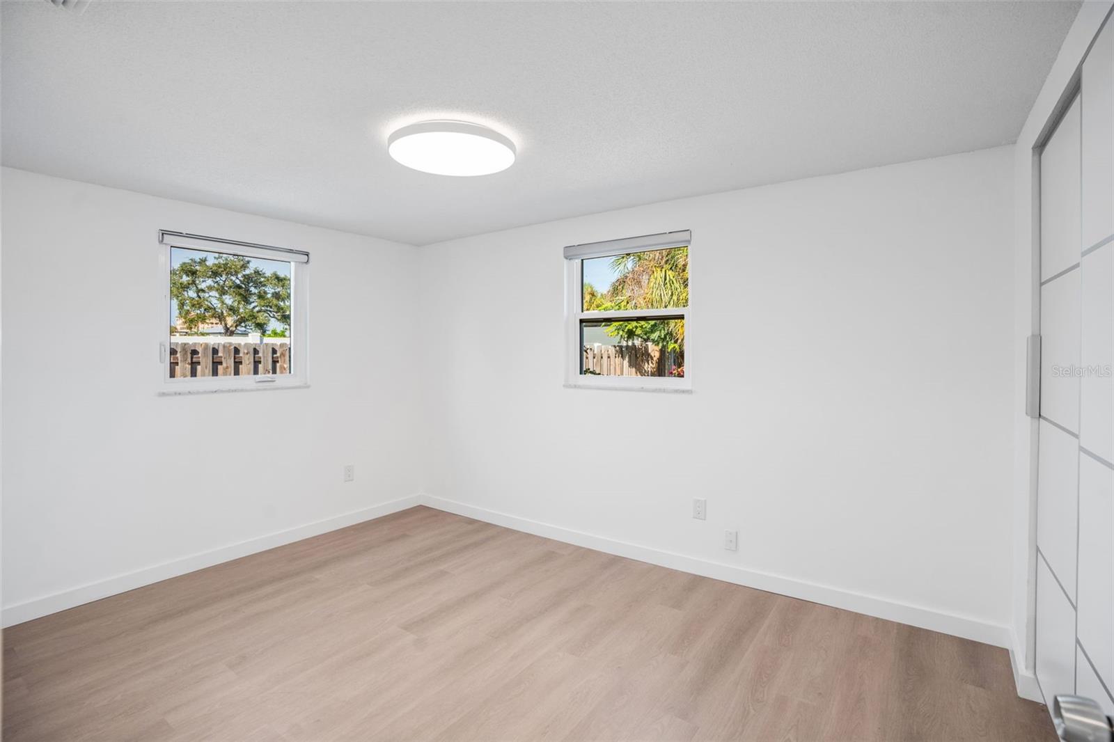 PHILLIPPI GARDENS - Residential Income