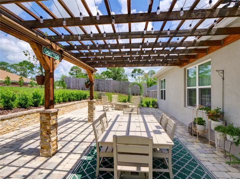 A home in DELTONA