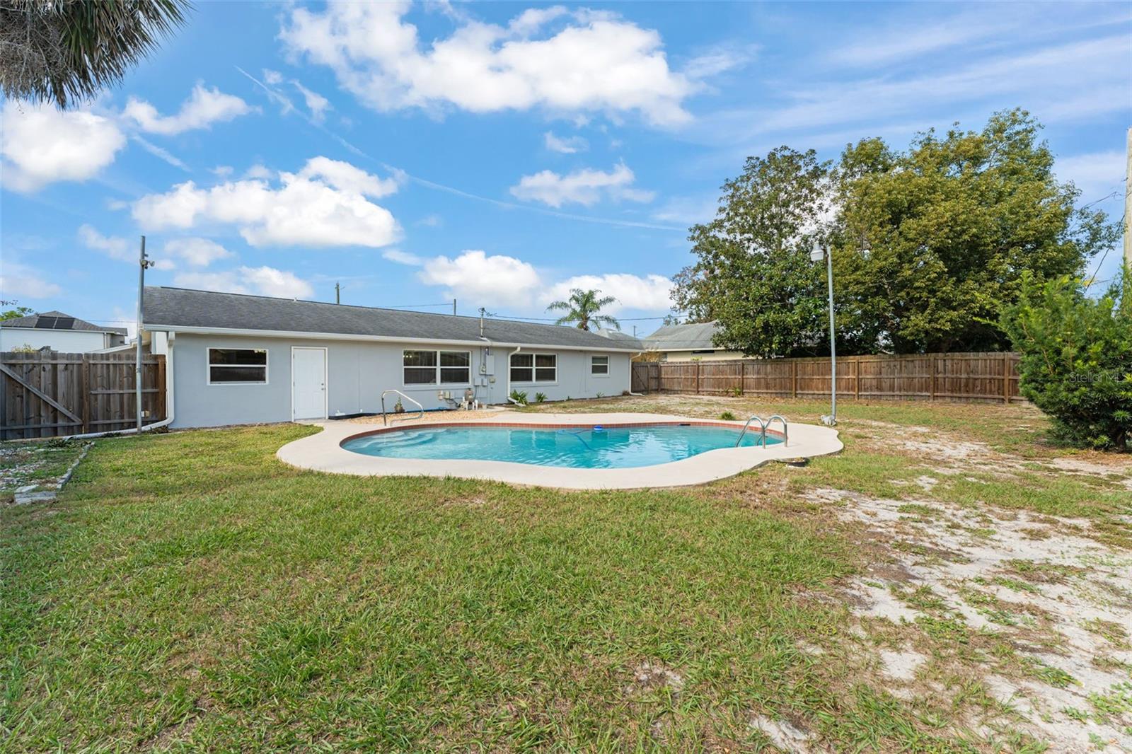 DELTONA LAKES UNIT 69 - Residential
