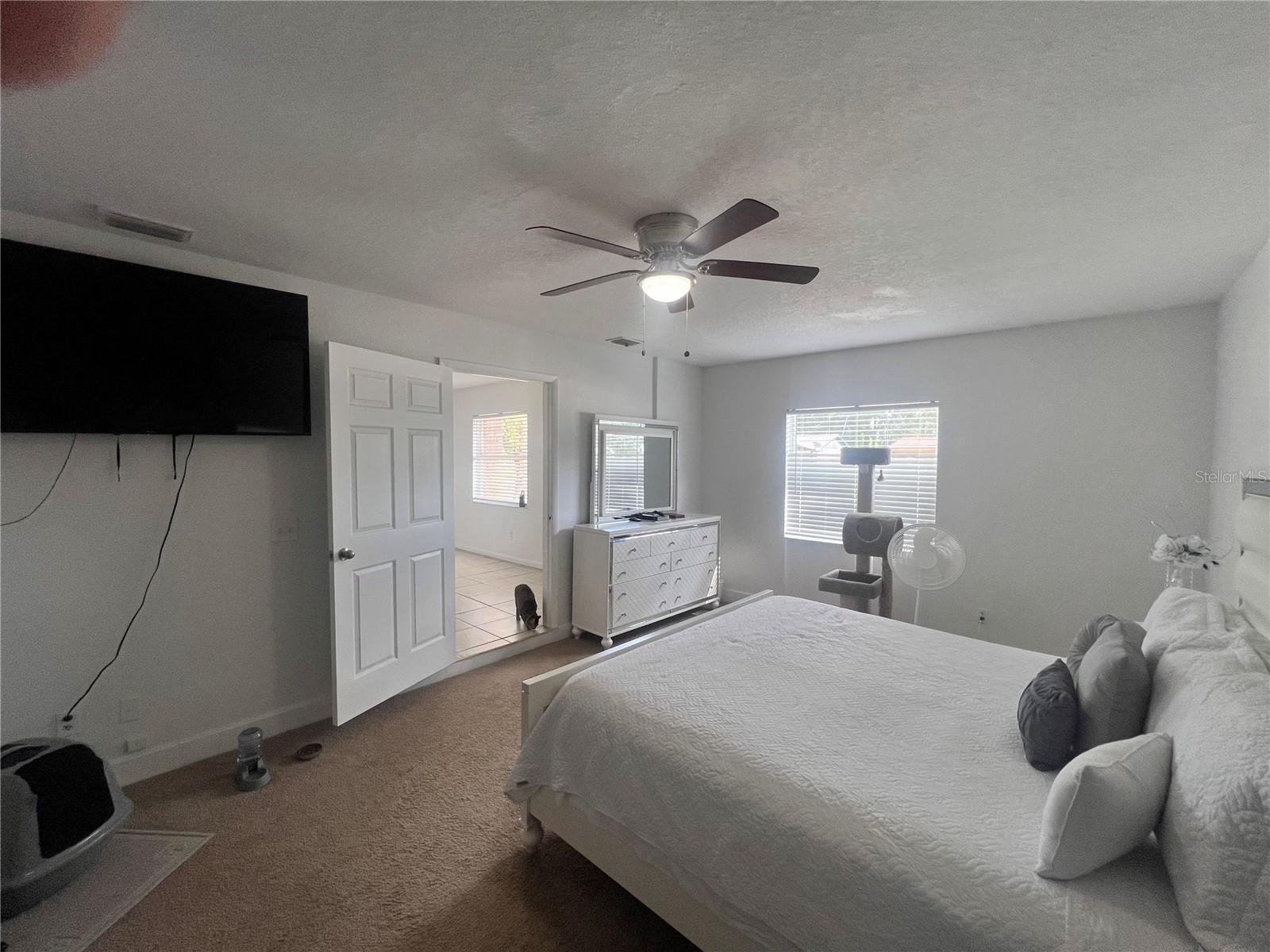 CANDLELIGHT OAKS - Residential