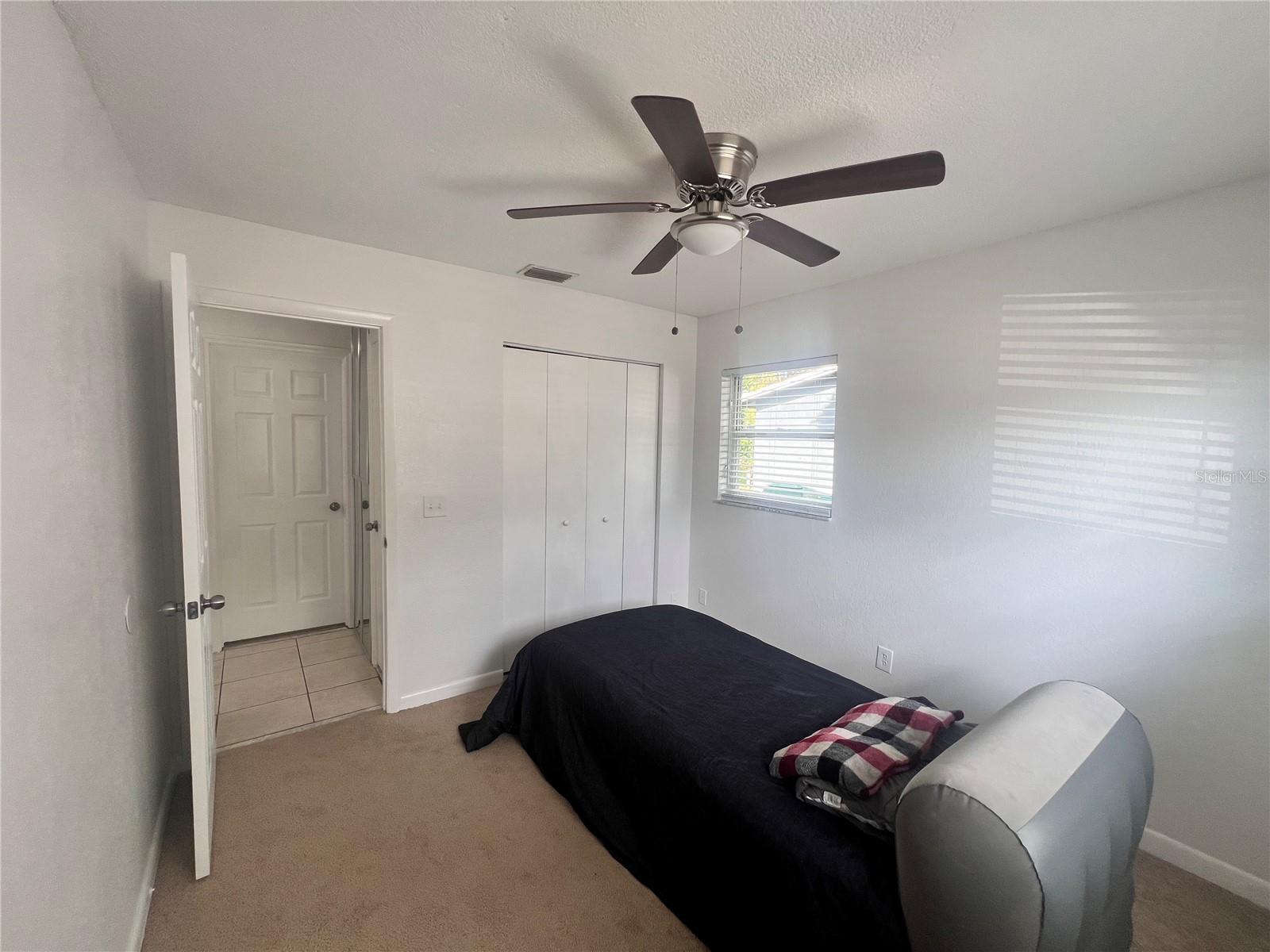 CANDLELIGHT OAKS - Residential