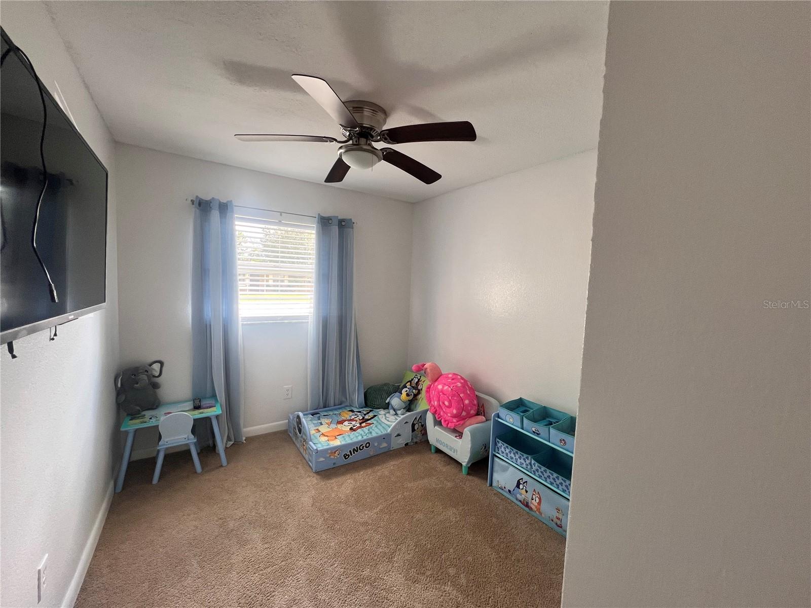 CANDLELIGHT OAKS - Residential