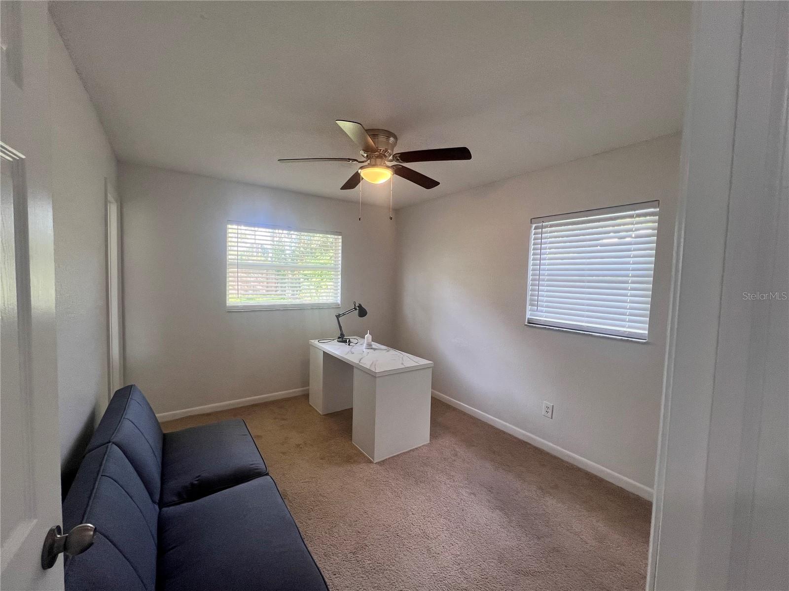 CANDLELIGHT OAKS - Residential