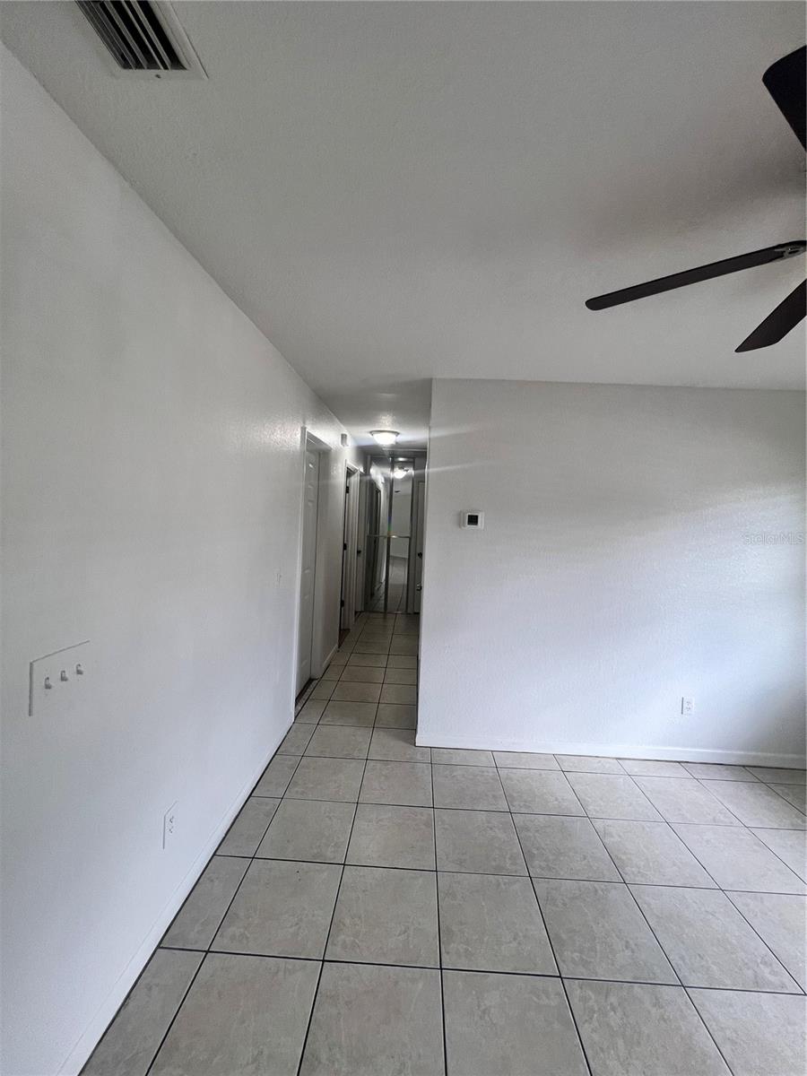 CANDLELIGHT OAKS - Residential