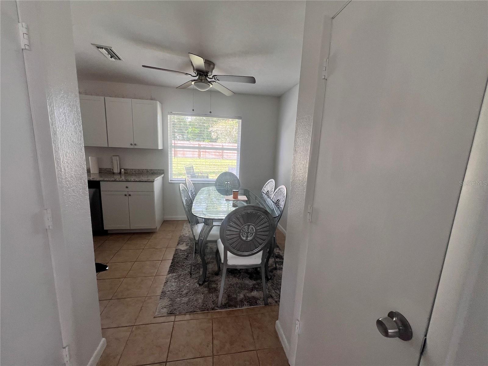 CANDLELIGHT OAKS - Residential