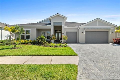 8227 NEVIS RUN BRADENTON FL 34202