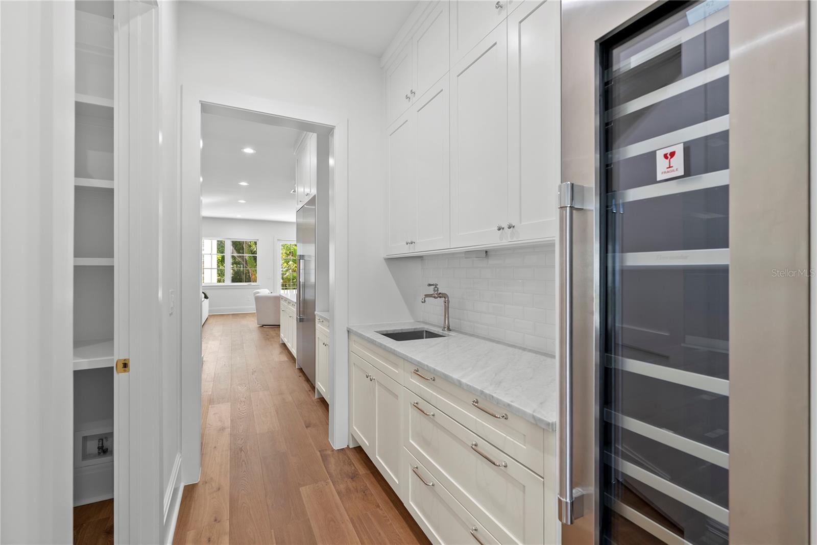 SUNSET PARK - Residential