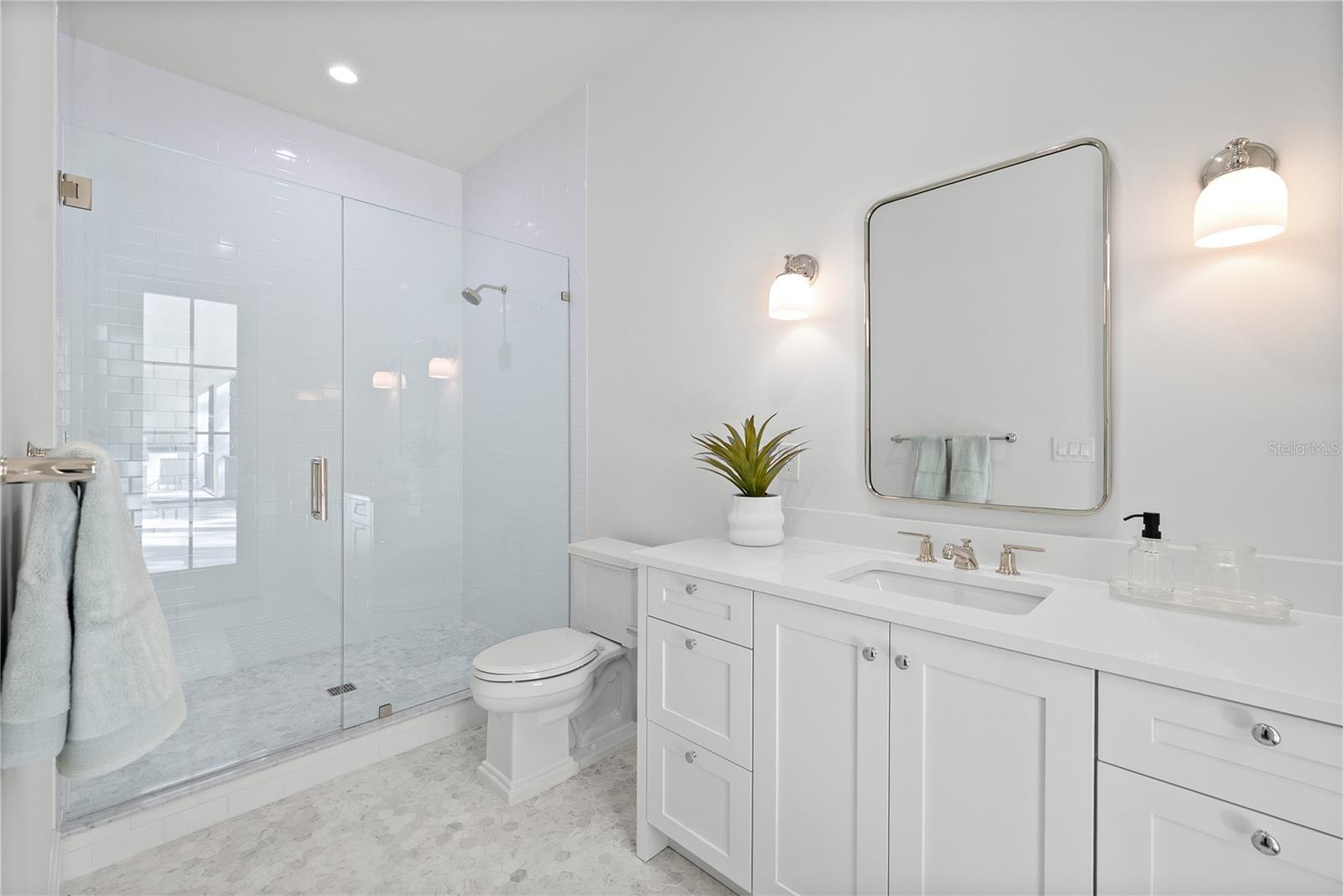 SUNSET PARK - Residential