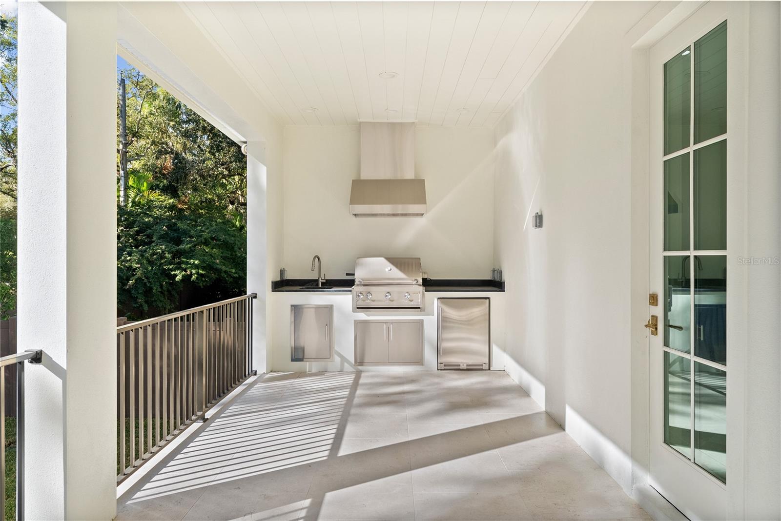 SUNSET PARK - Residential