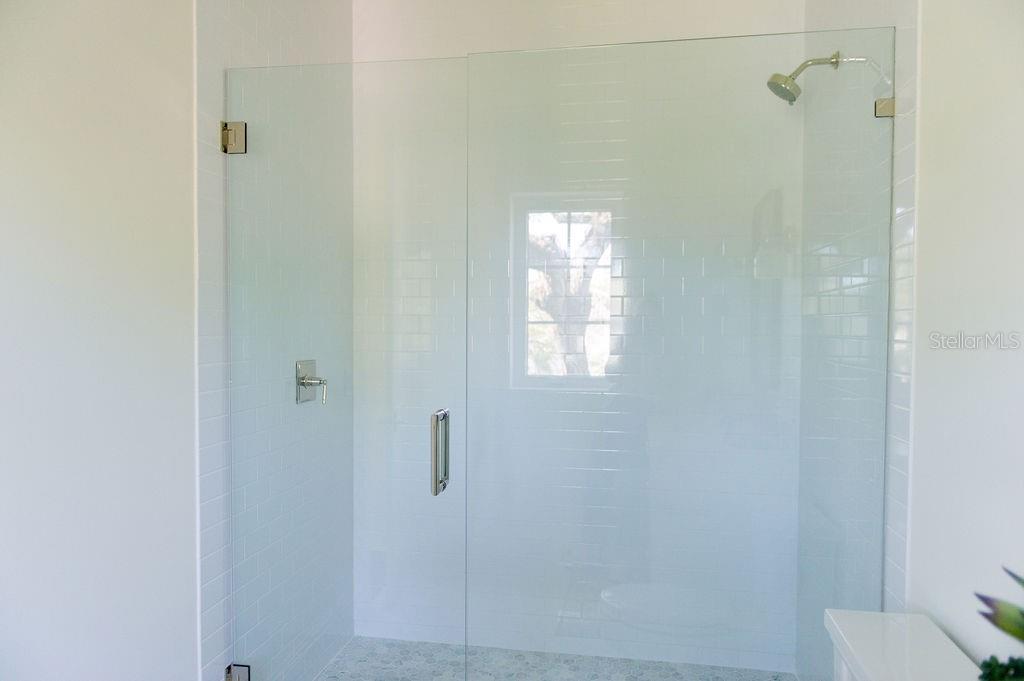 SUNSET PARK - Residential