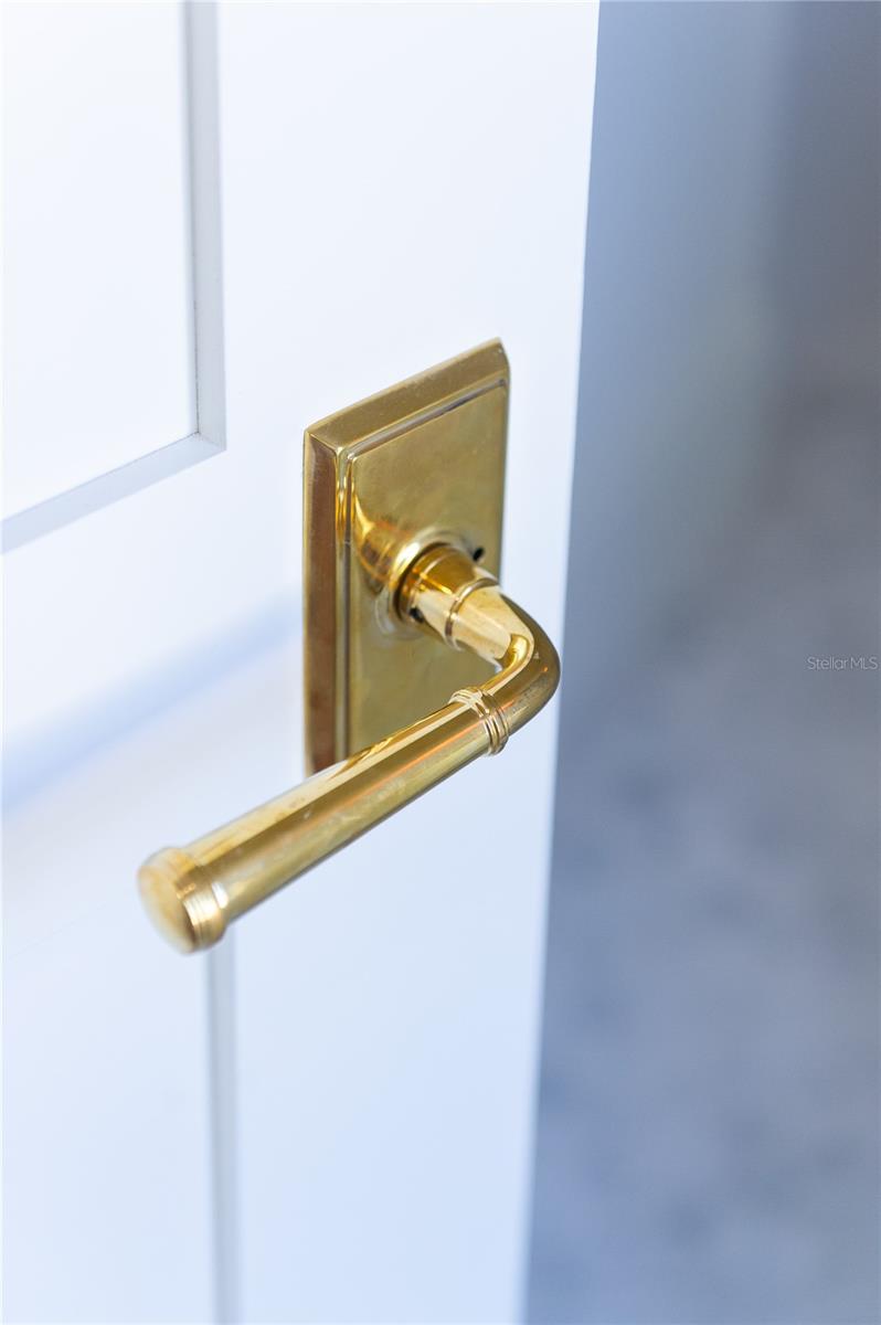 SUNSET PARK - Residential