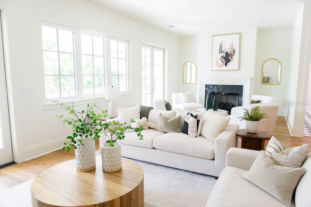 SUNSET PARK - Residential