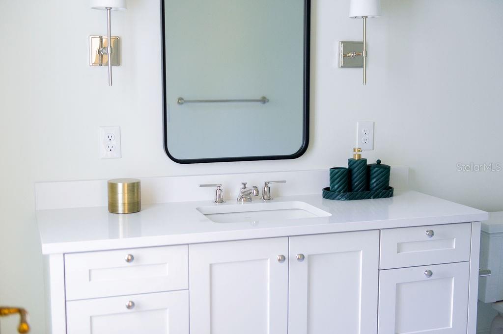 SUNSET PARK - Residential