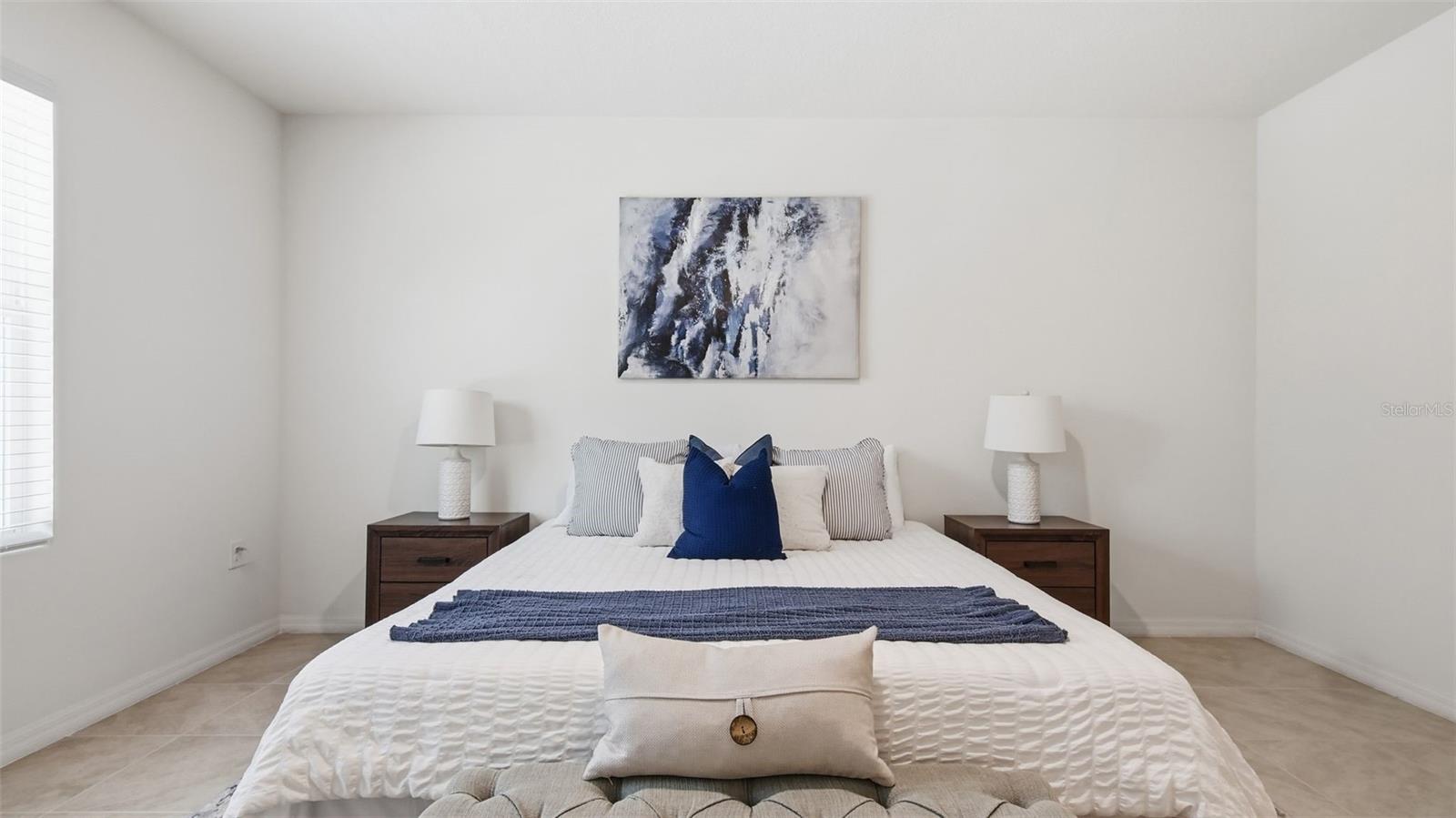 HUNTINGTON DOWNS - Residential