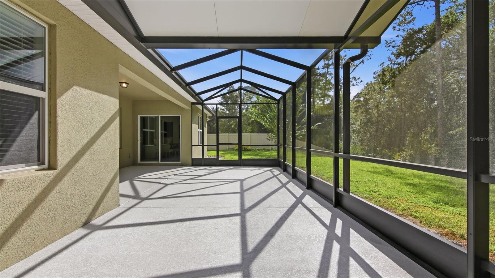 HUNTINGTON DOWNS - Residential