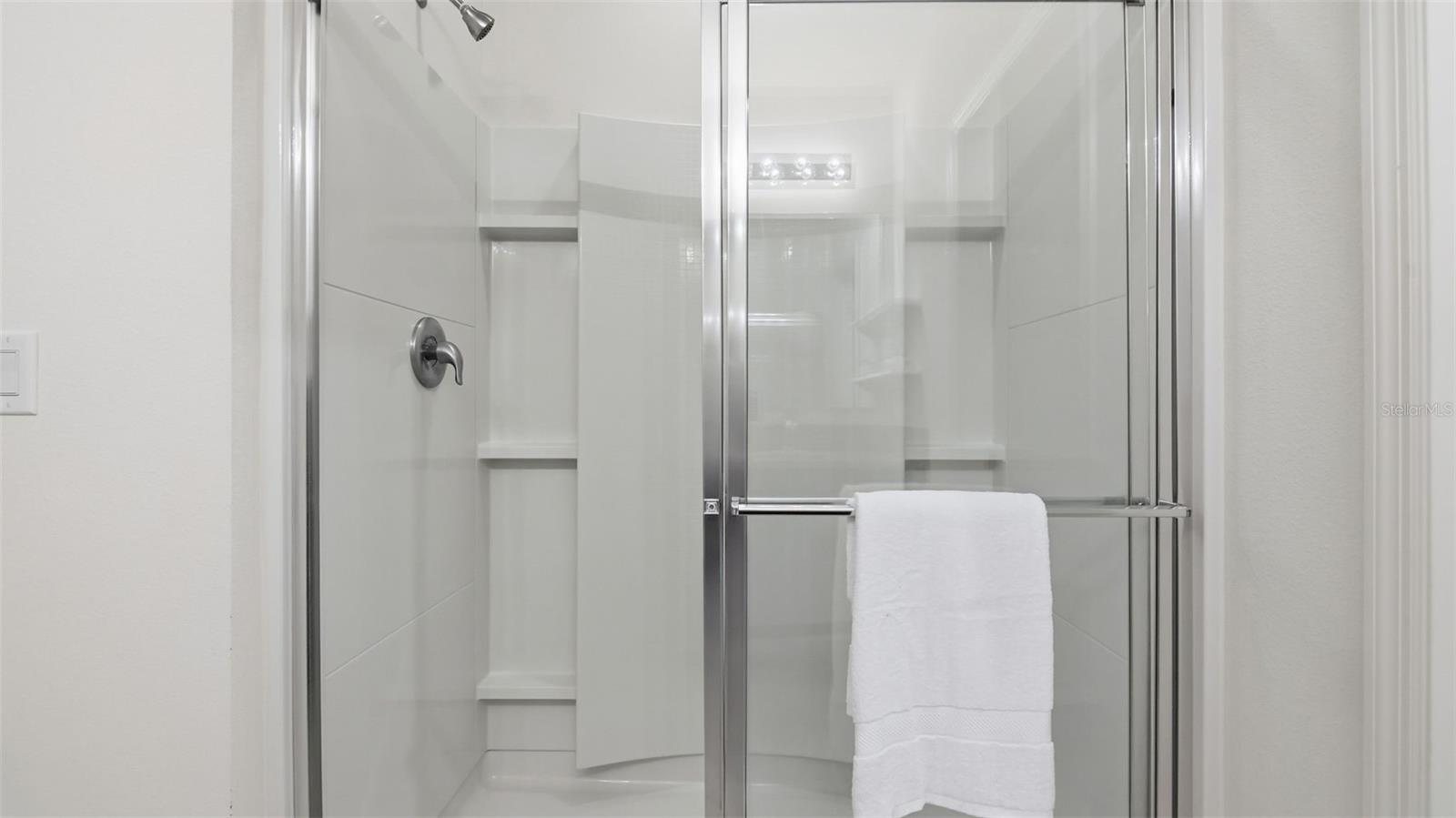 HUNTINGTON DOWNS - Residential