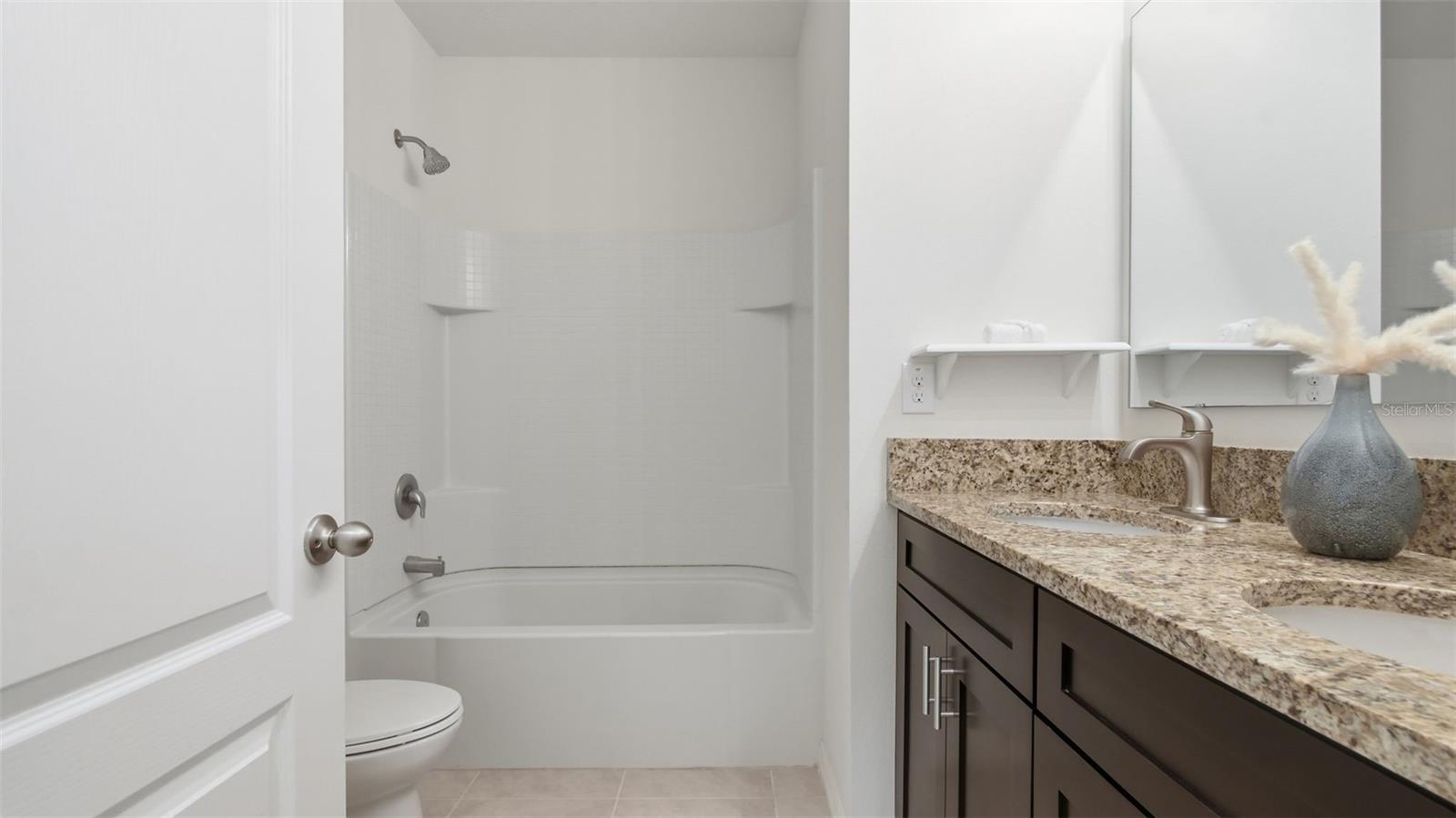 HUNTINGTON DOWNS - Residential