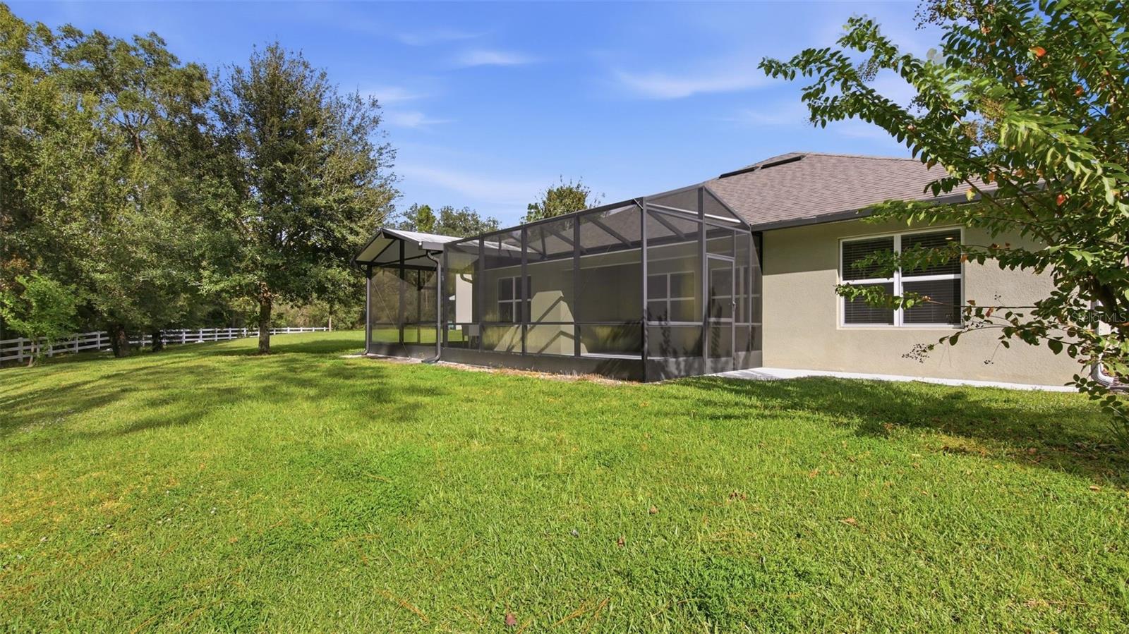 HUNTINGTON DOWNS - Residential