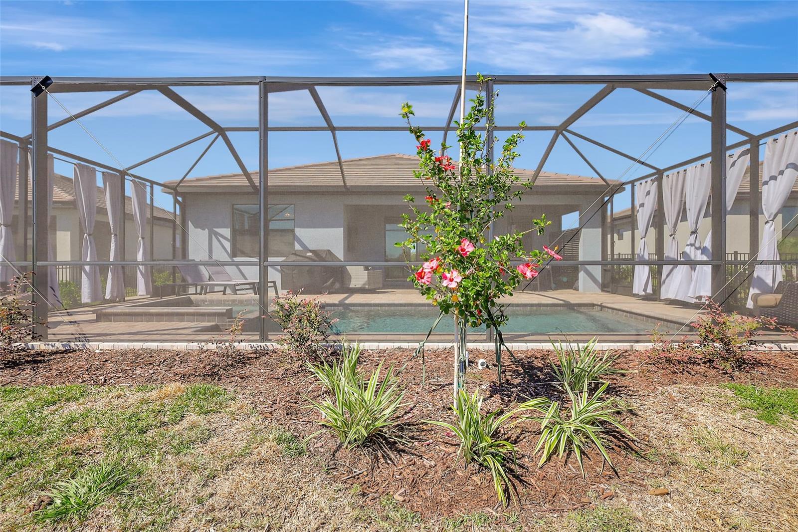 LORRAINE LAKES PH I - Residential