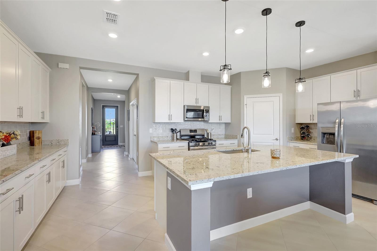 LORRAINE LAKES PH I - Residential