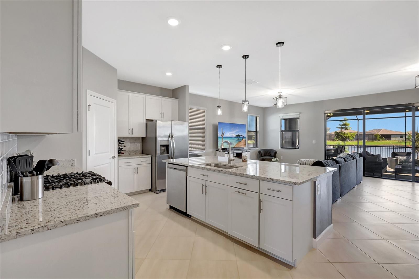 LORRAINE LAKES PH I - Residential