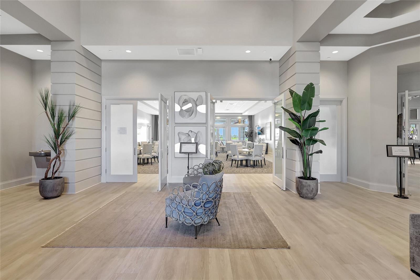 LORRAINE LAKES PH I - Residential