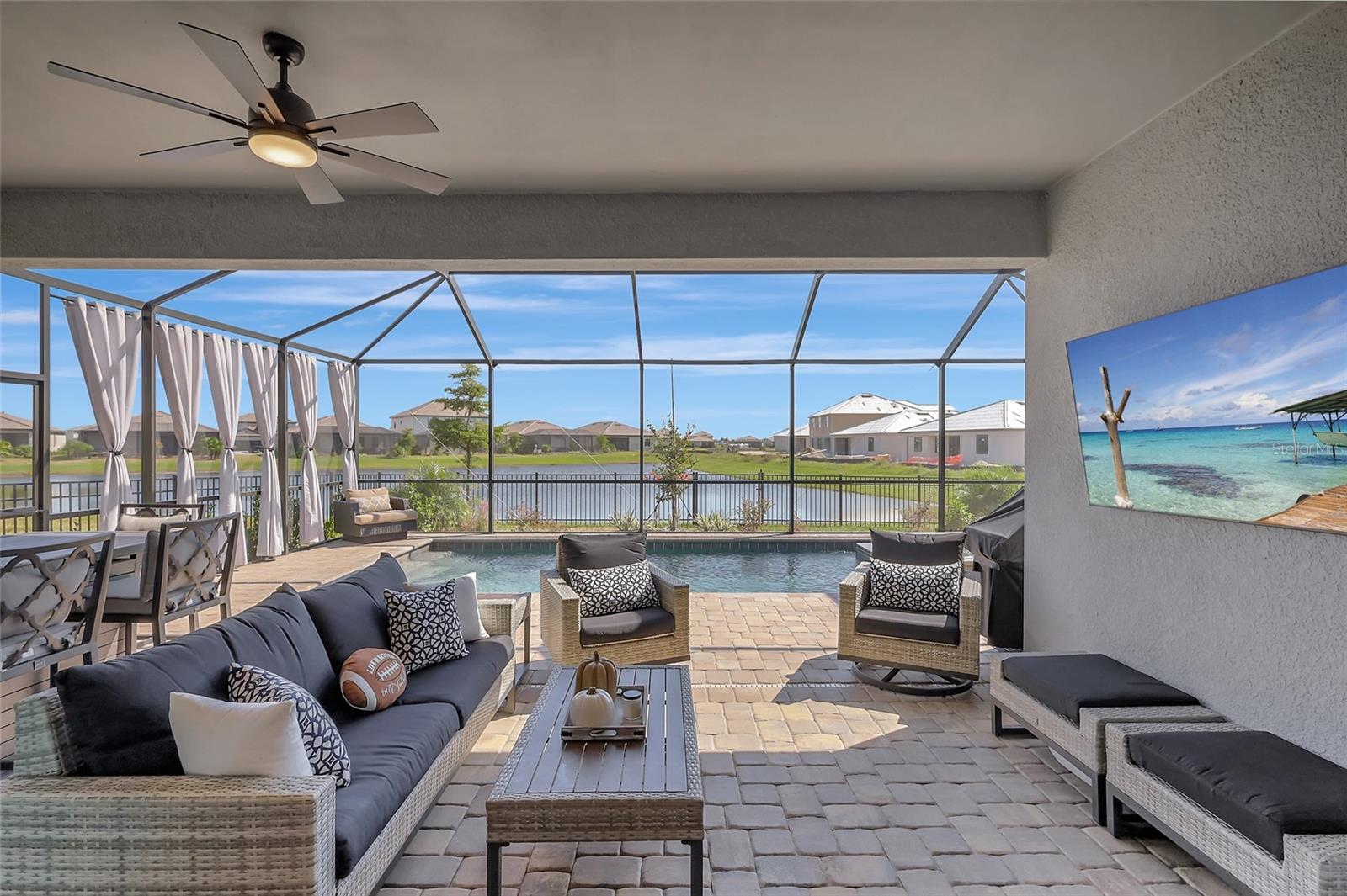 LORRAINE LAKES PH I - Residential