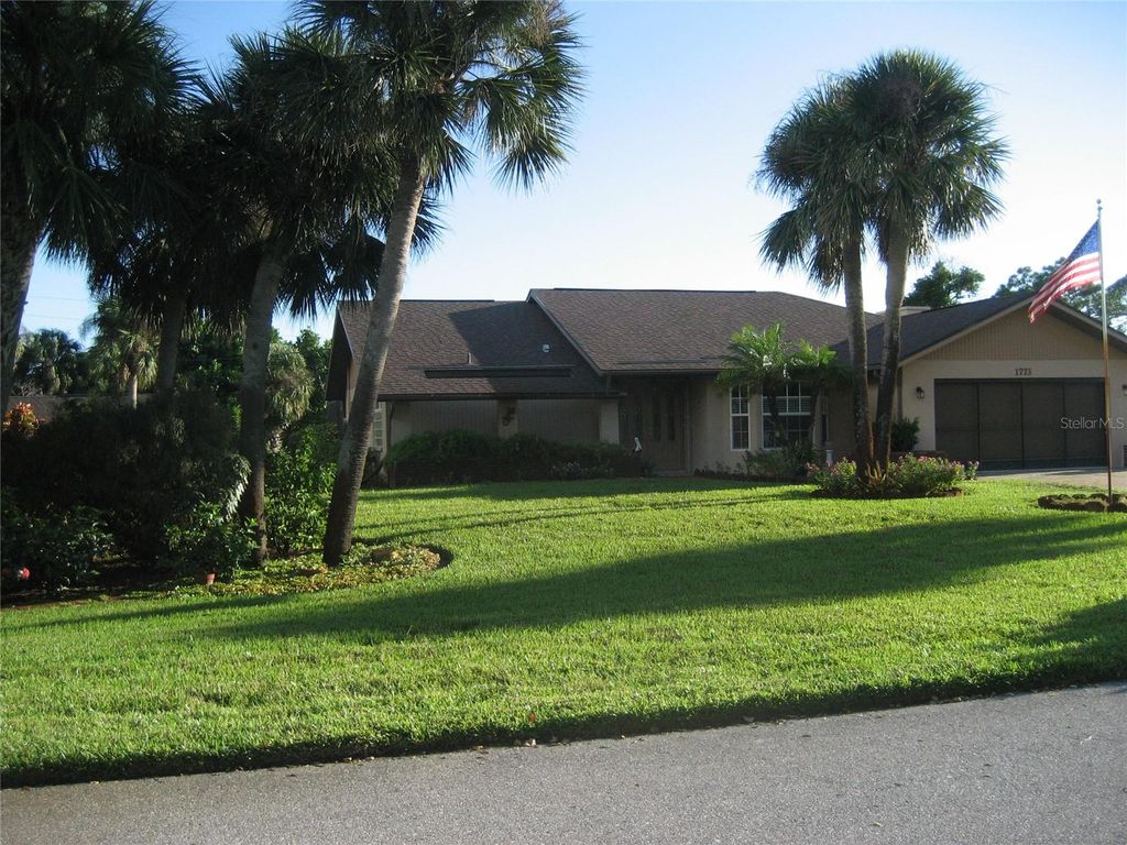 Photo of 1773 Hudson St, Englewood, FL 34223 (MLS # N6140721)