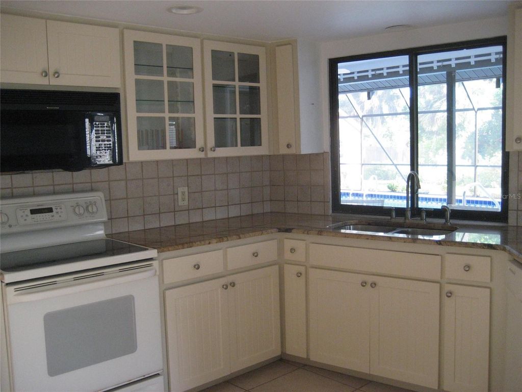Photo of 1773 Hudson St, Englewood, FL 34223 (MLS # N6140721)