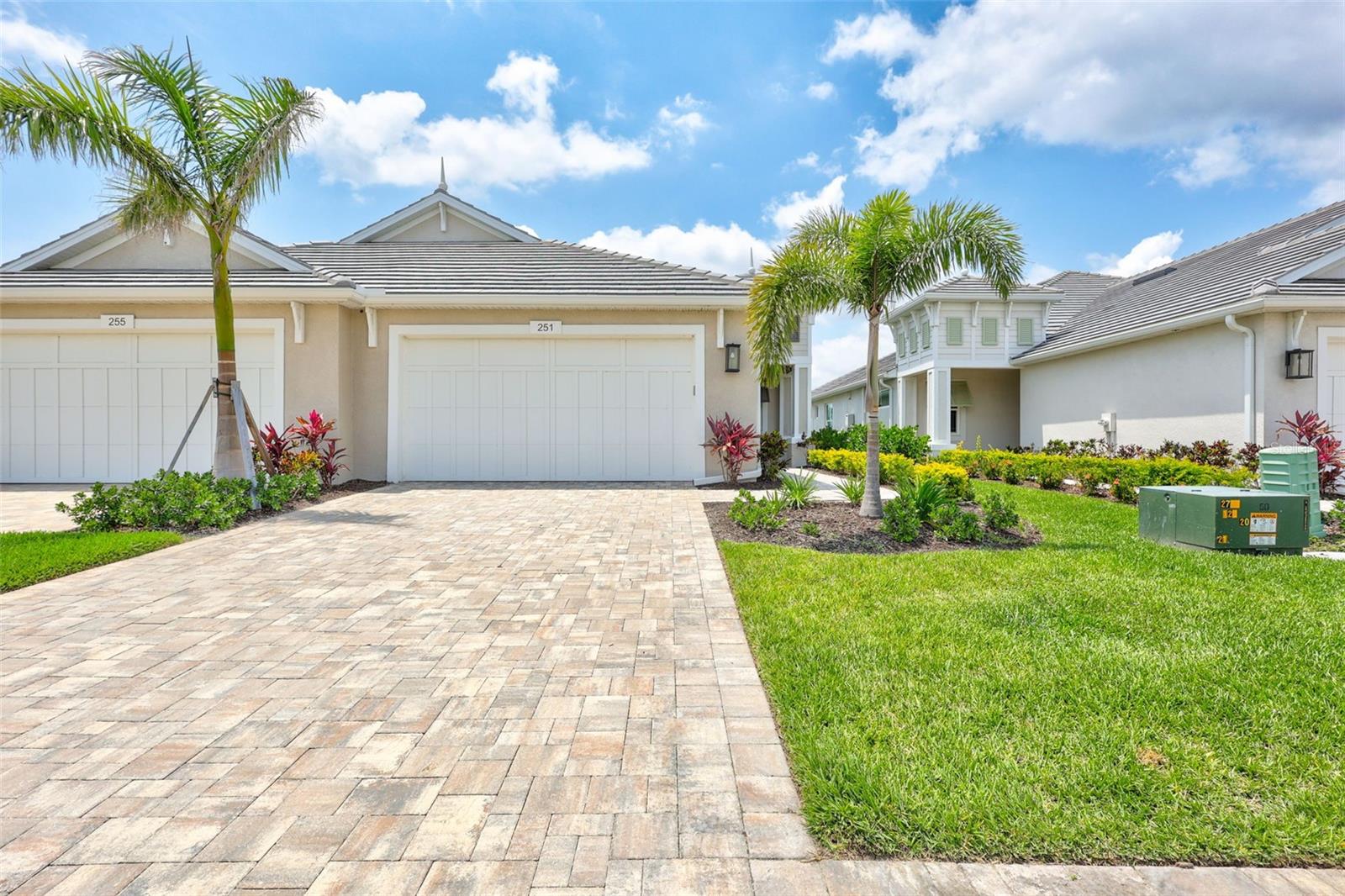 251 OKEEFFE CIRCLE