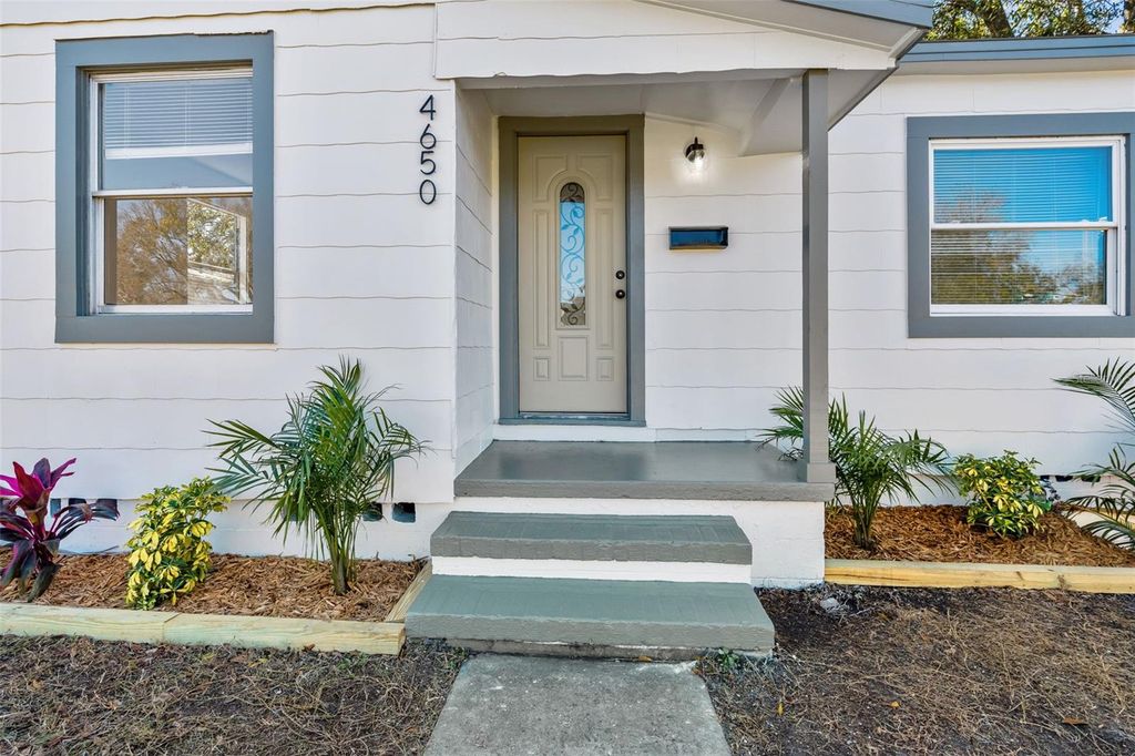 Photo of 4650 Emerson Avenue S, St Petersburg, FL 33711 (MLS # TB8475407)