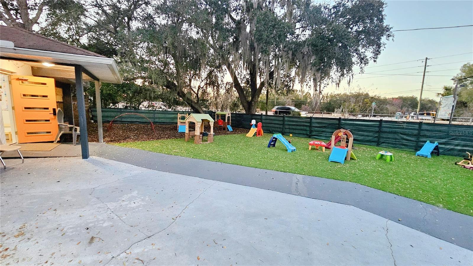 1521 HERON WOOD PLACE