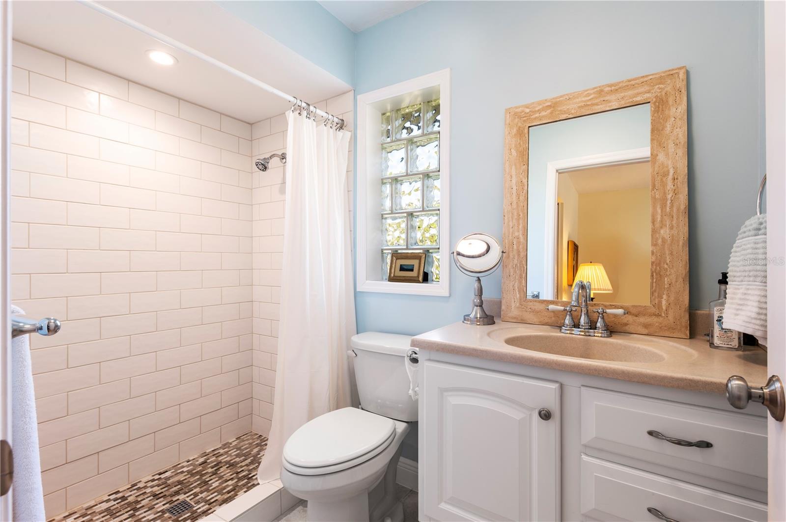 GULF GATE EAST - Residential