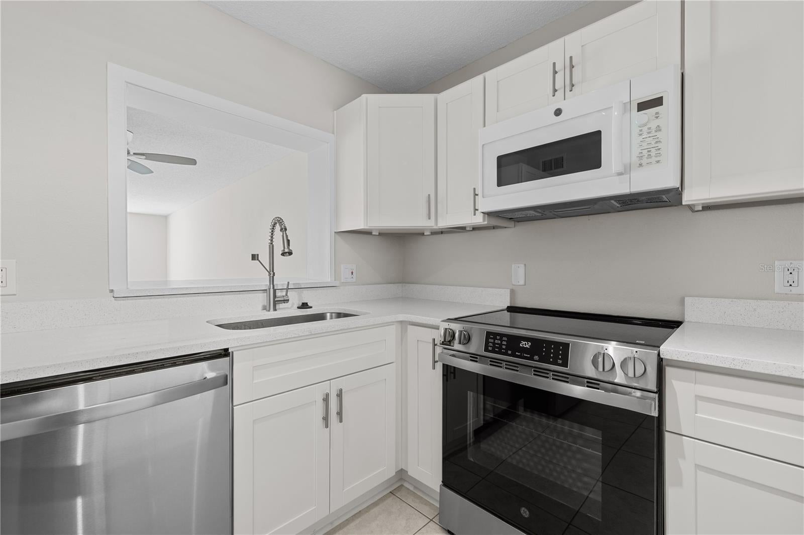 7425 BAY ISLAND DRIVE S 104