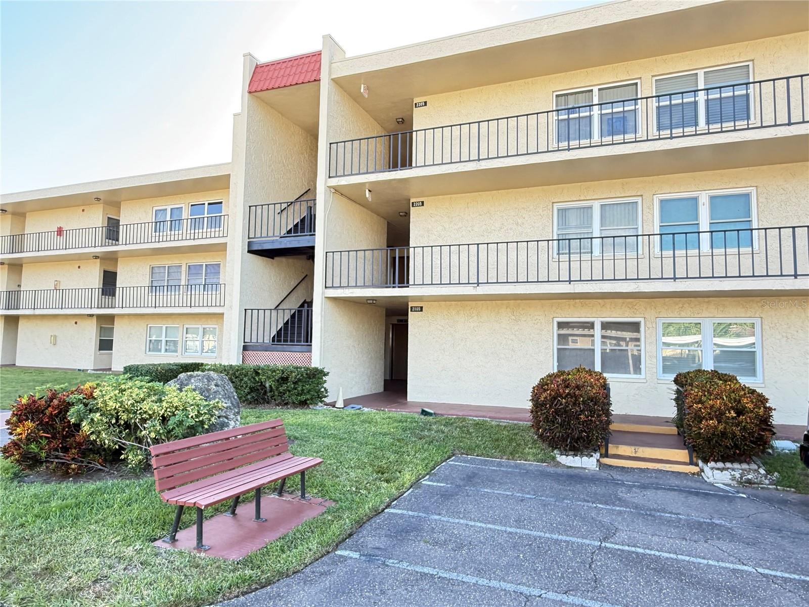 VILLAS CAPRI CONDO - Residential
