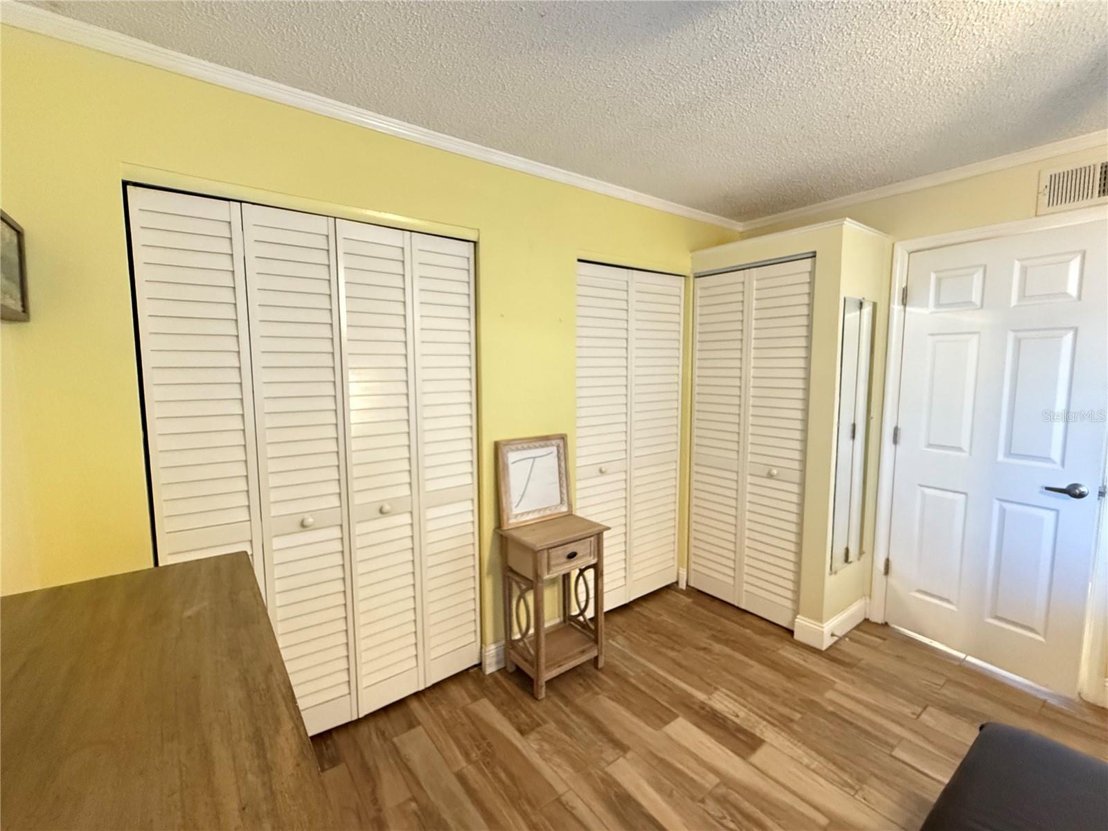 VILLAS CAPRI CONDO - Residential