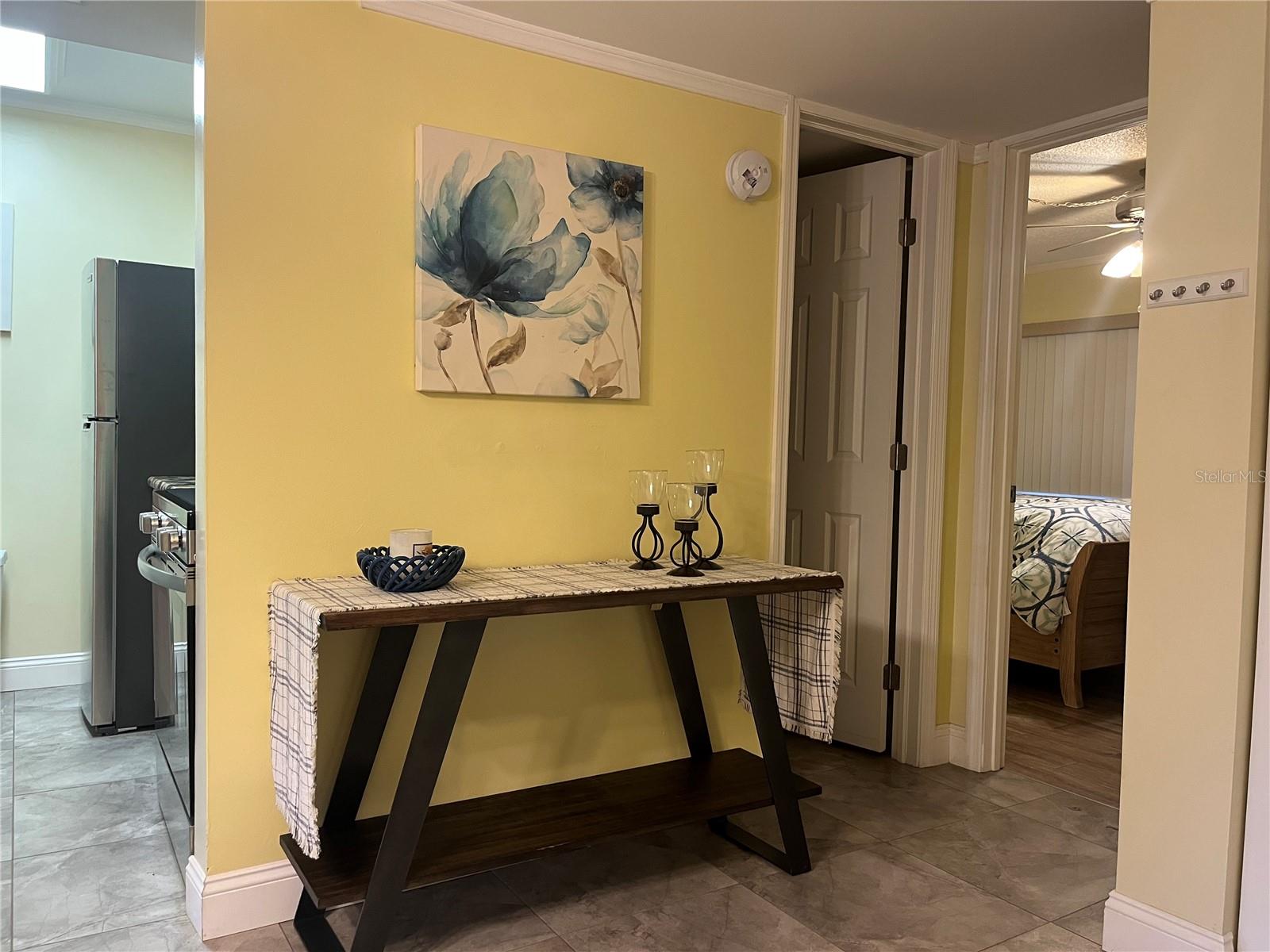VILLAS CAPRI CONDO - Residential